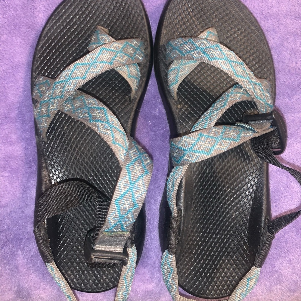 Chacos size 8